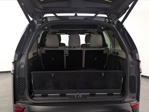 Used 2020 Land Rover Discovery HSE AWD/4WD image 18