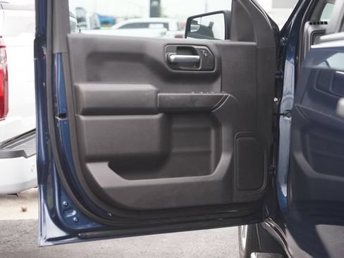 Used 2020 Chevrolet Silverado 1500 Custom w/ Custom Value Package RWD image 30