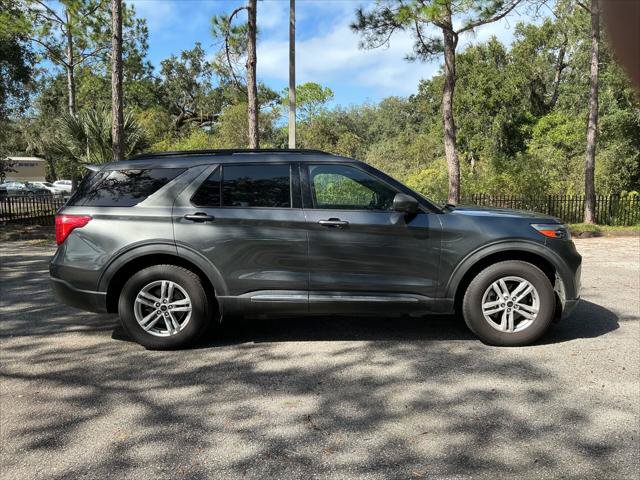 Used 2020 Ford Explorer XLT w/ Equipment Group 202A AWD/4WD image 7