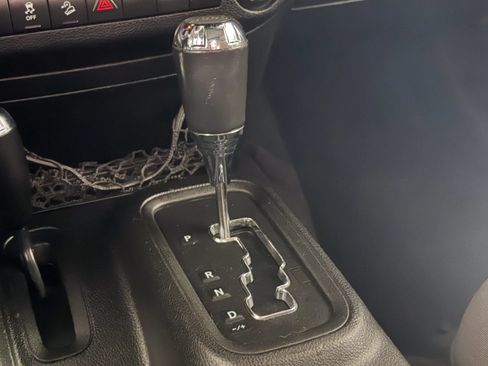 Used 2014 Jeep Wrangler Sport w/ Connectivity Group AWD/4WD image 25