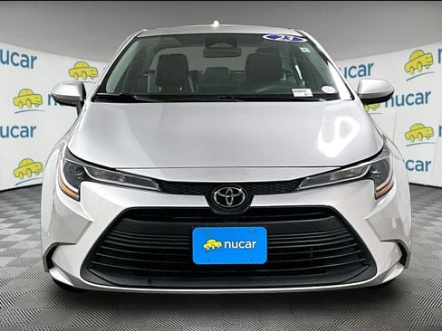 Used 2023 Toyota Corolla LE FWD image 2