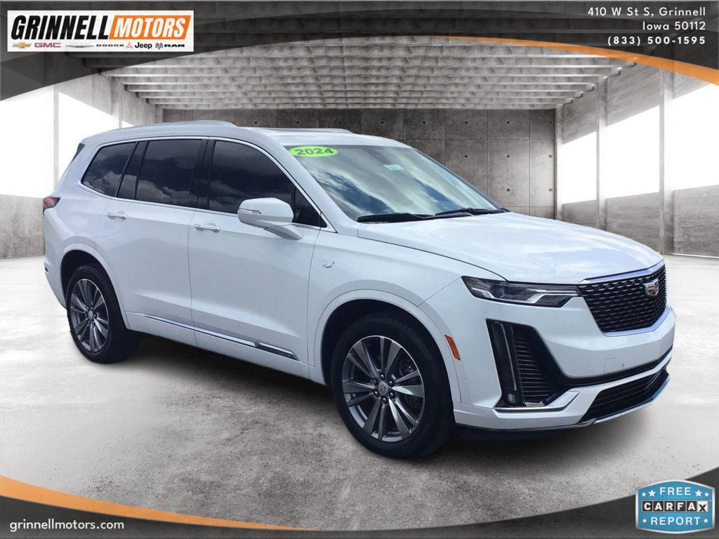 Used 2024 Cadillac XT6 Premium Luxury AWD/4WD image 3