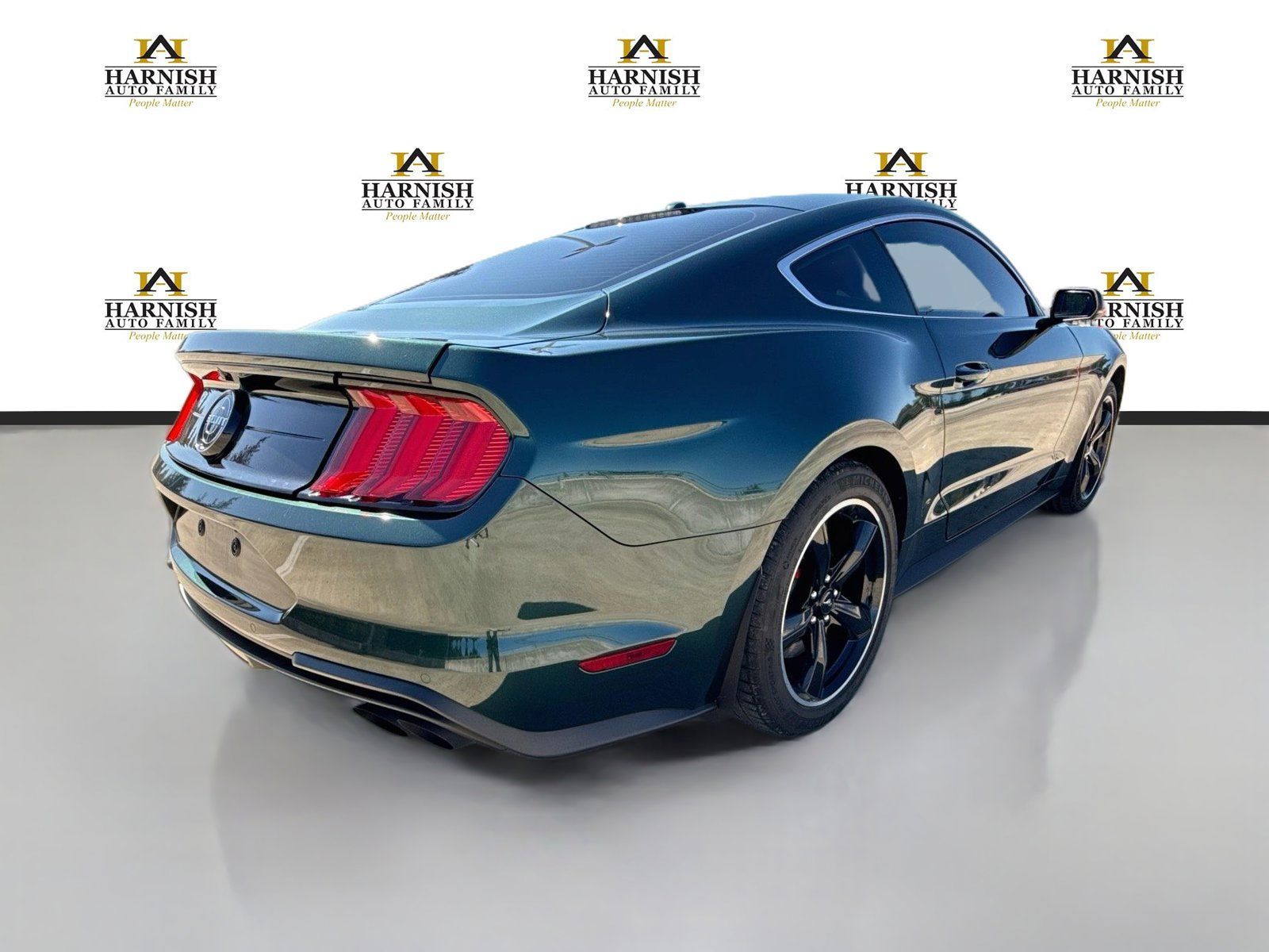 Used 2019 Ford Mustang Bullitt w/ Bullitt Electronics Package RWD image 5