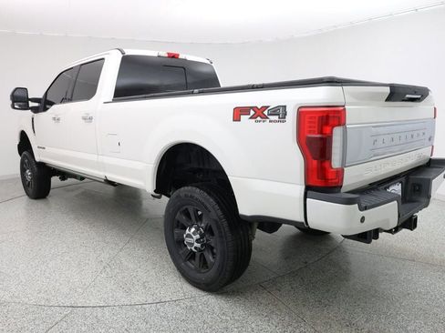 Used 2018 Ford F350 Platinum w/ Platinum Ultimate Package image 5
