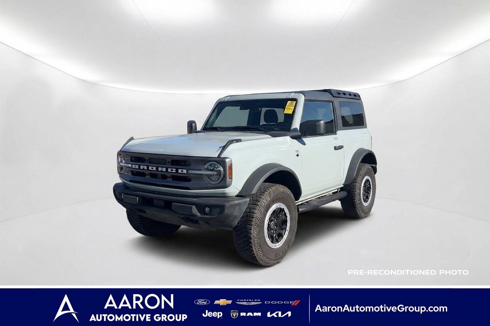 Used 2023 Ford Bronco Big Bend w/ Sasquatch Package AWD/4WD image 1
