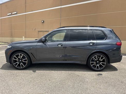 Used 2021 BMW X7 xDrive40i w/ M Sport Package AWD/4WD image 9