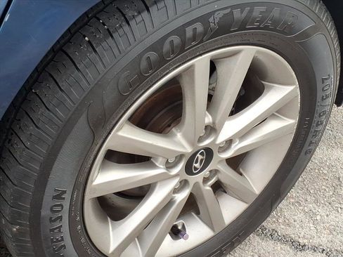 Used 2017 Hyundai Sonata SE image 9