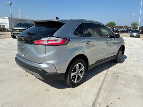 Used 2024 Ford Edge SEL w/ Convenience Package AWD/4WD image 7