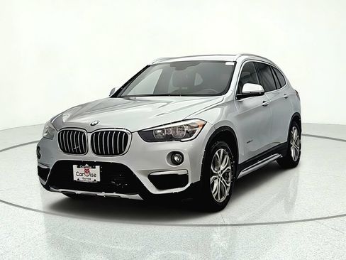 Used 2016 BMW X1 xDrive28i AWD/4WD image 2