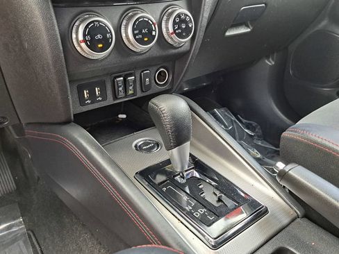 Used 2025 Mitsubishi Outlander Sport SE AWD/4WD image 12