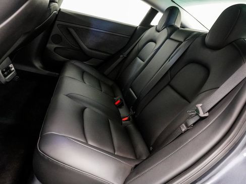 Used 2023 Tesla Model 3 Standard Range RWD image 8