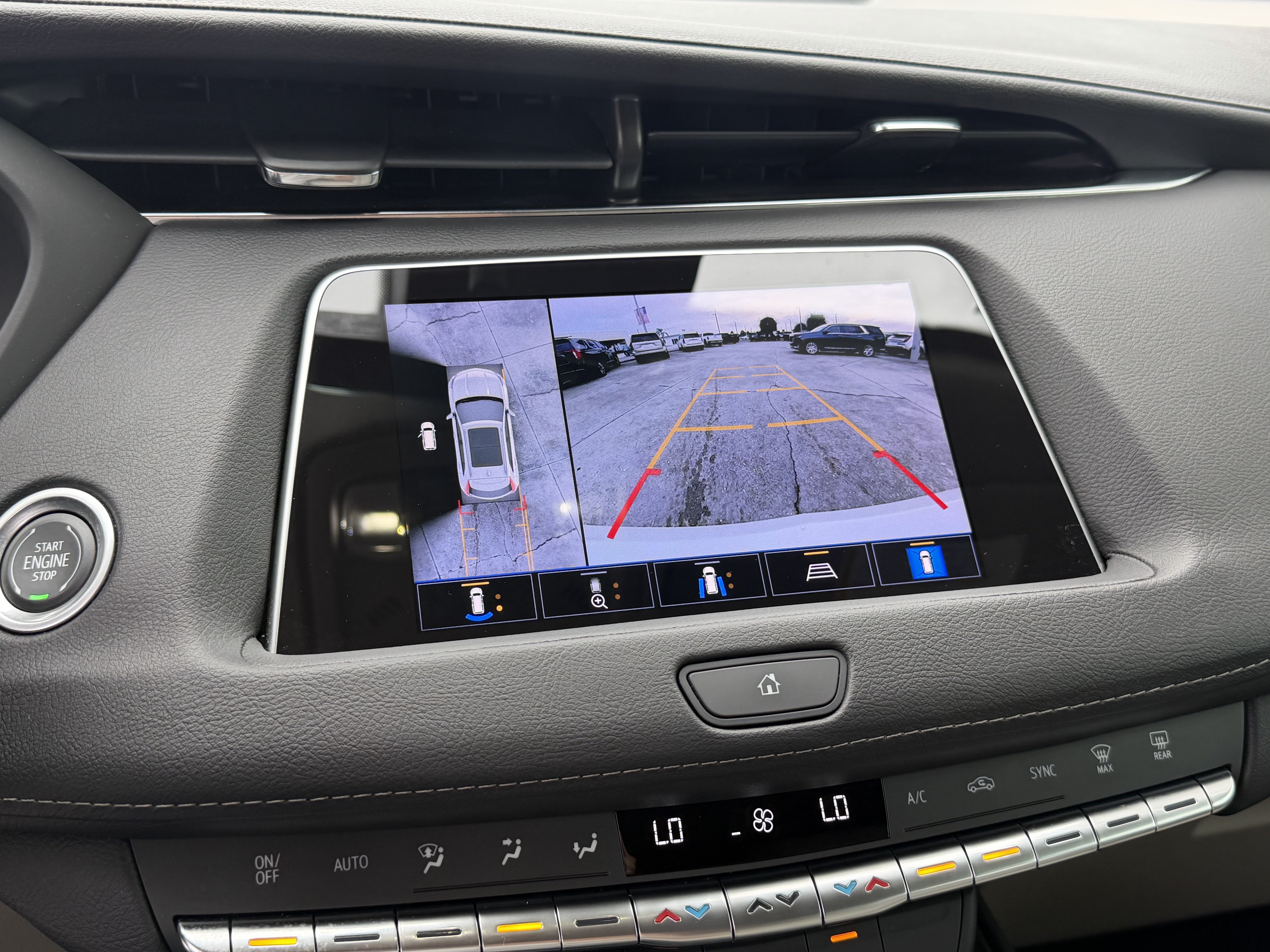 Certified 2022 Cadillac XT4 Premium Luxury w/ Enhanced Visibility Package FWD image 30