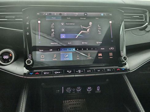 New 2026 Jeep Grand Wagoneer L Summit image 18