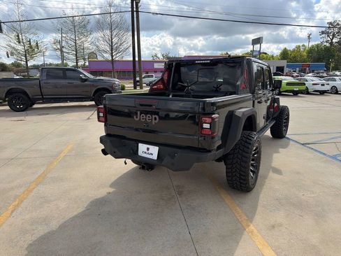 Used 2020 Jeep Gladiator Rubicon AWD/4WD image 9