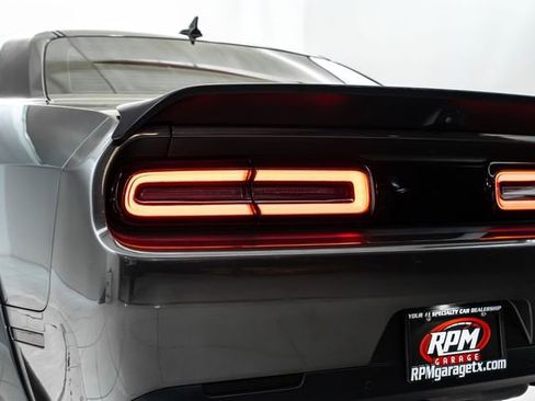 Used 2020 Dodge Challenger R/T Scat Pack RWD image 11