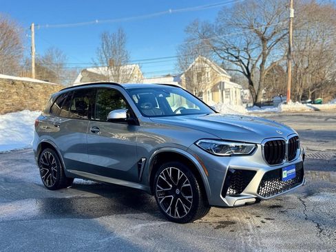 Used 2022 BMW X5 M Base w/ Executive Package image 8