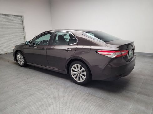 Used 2018 Toyota Camry LE FWD image 3