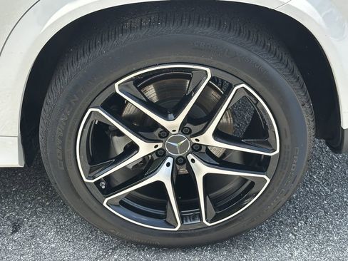 Certified 2025 Mercedes-Benz GLE 53 AMG 4MATIC Coupe image 23