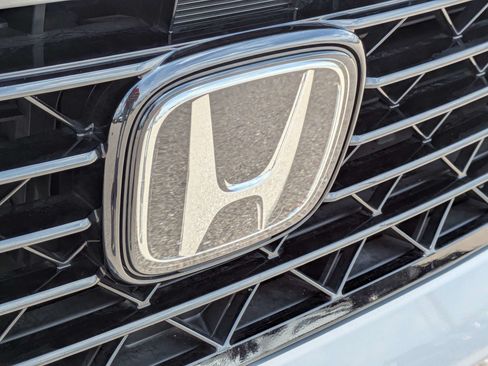 Used 2023 Honda Accord Sport image 12