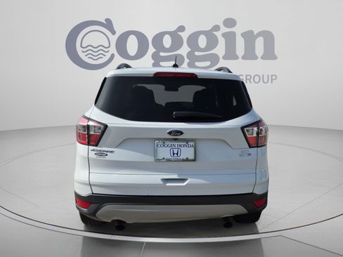 Used 2018 Ford Escape SE AWD/4WD image 4