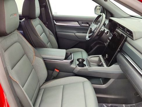 Used 2026 GMC Terrain AT4 w/ Convenience Package III AWD/4WD image 22