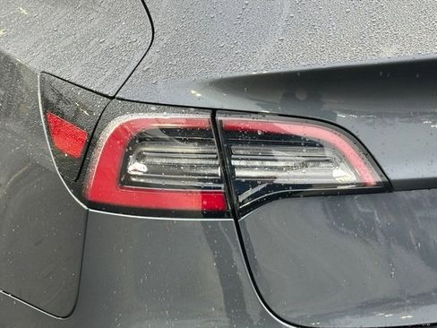 Used 2023 Tesla Model 3 Long Range image 13