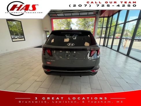Used 2024 Hyundai Tucson SE AWD/4WD image 5