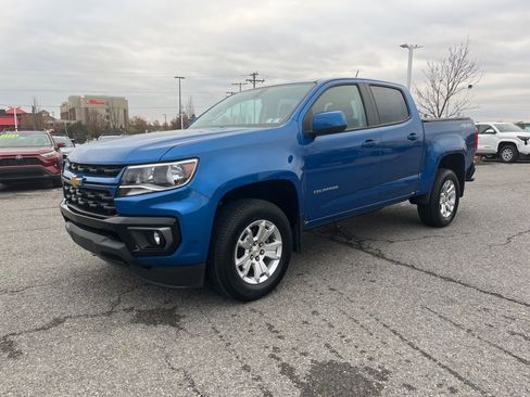 Used 2022 Chevrolet Colorado LT w/ LT Convenience Package image 3