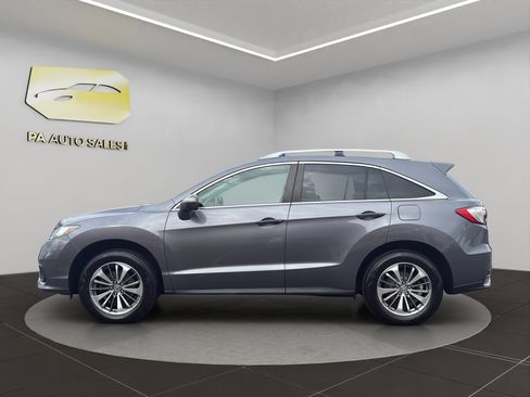 Used 2017 Acura RDX AWD w/ Advance Package image 4