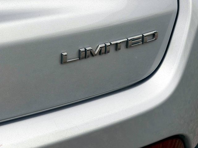 Certified 2025 Jeep Compass Limited AWD/4WD image 11