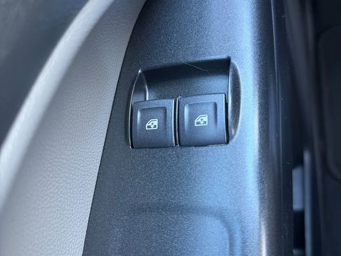 Used 2022 Chevrolet Colorado W/T w/ WT Convenience Package image 6