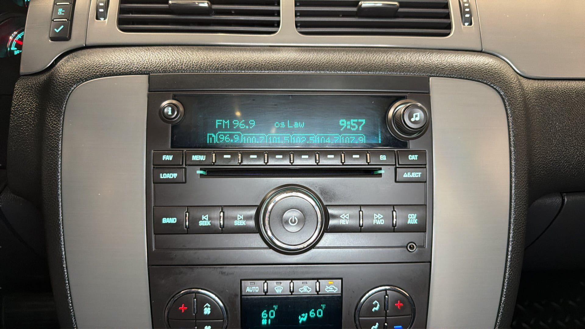 Used 2012 Chevrolet Silverado 2500 LTZ w/ LTZ Plus Package AWD/4WD image 25