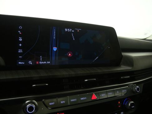 Used 2023 Kia Telluride EX w/ EX Captain's Chair Package image 24