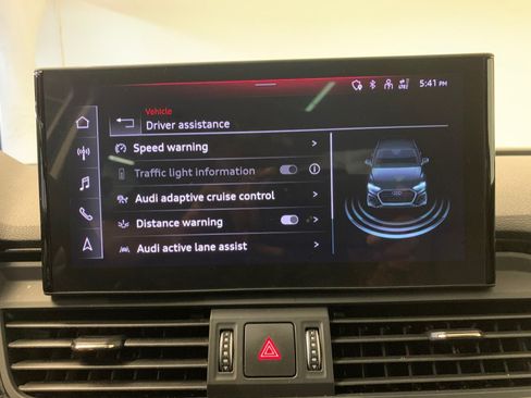 Used 2023 Audi Q5 Premium AWD/4WD image 31