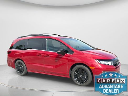 Used 2026 Honda Odyssey Sport-L image 4