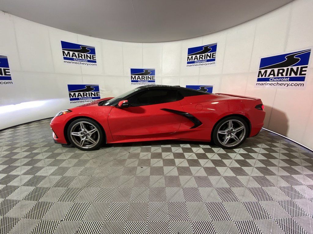 Used 2024 Chevrolet Corvette Stingray Convertible w/ Z51 Performance Package RWD image 13