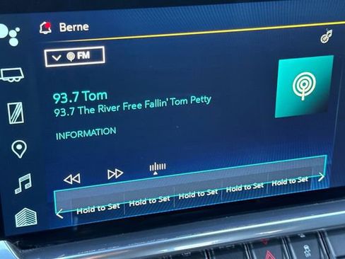 Used 2023 Chevrolet Silverado 1500 RST w/ Convenience Package II image 26