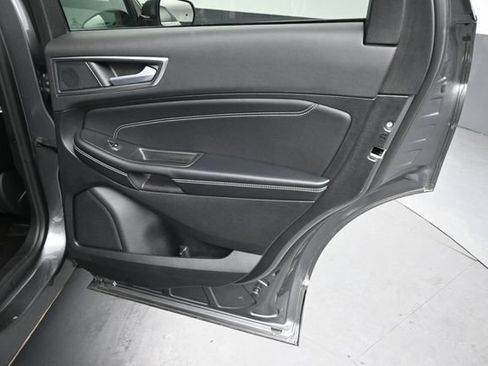 Certified 2024 Ford Edge Titanium AWD/4WD image 27