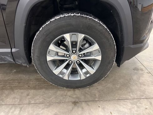 Certified 2025 Chevrolet Equinox LT AWD/4WD image 18