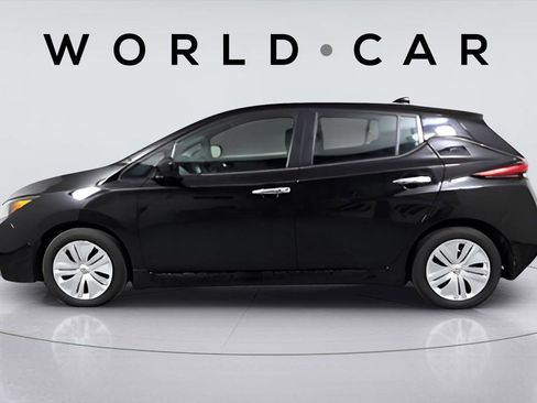 Used 2025 Nissan Leaf S image 4