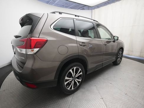 Used 2023 Subaru Forester Limited AWD/4WD image 38