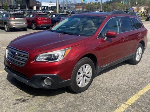 Used 2015 Subaru Outback 2.5i Premium image 1
