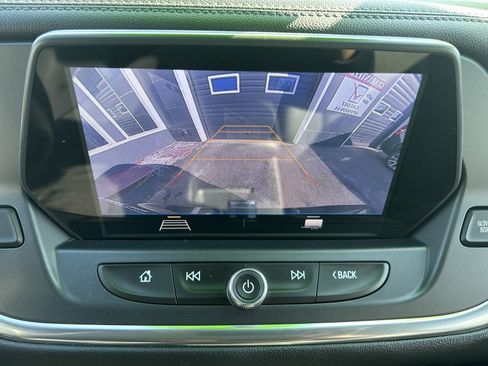 Used 2019 Chevrolet Blazer LT image 14