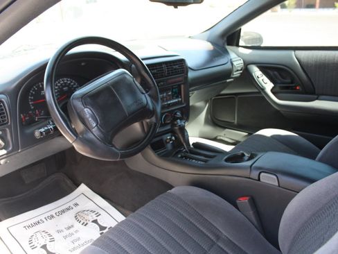 Used 1998 Chevrolet Camaro LT w/ Preferred Equipment Group 2 RWD image 9