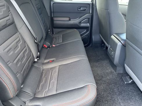 New 2026 Nissan Frontier PRO-4X w/ Pro-4x Convenience Package image 11