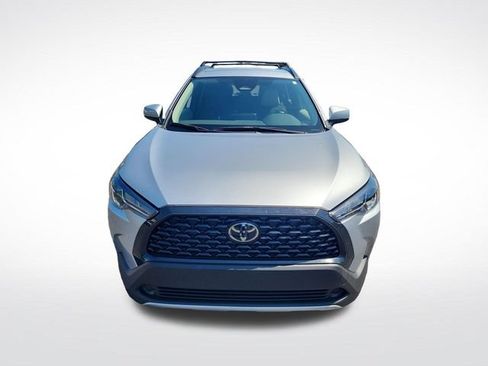 Used 2023 Toyota Corolla Cross LE FWD image 8