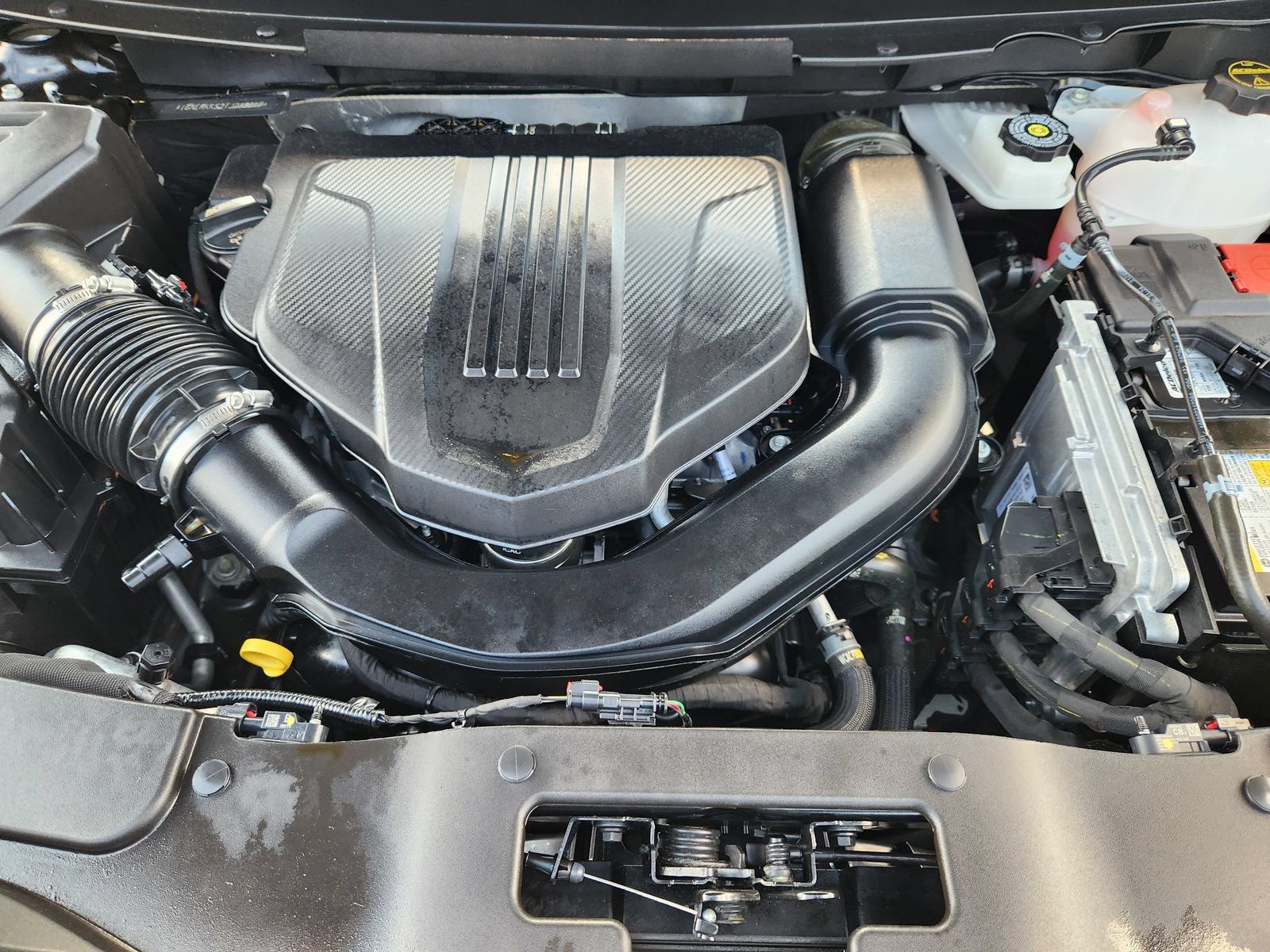 Used 2026 Chevrolet Traverse High Country w/ LPO, Floor Liner Package FWD image 40