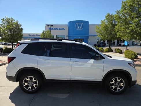 Certified 2023 Honda Passport TrailSport image 4