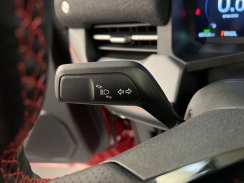 Certified 2025 Ford Explorer ST-Line image 20