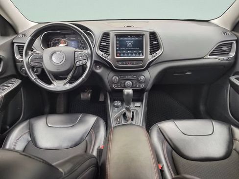 Used 2021 Jeep Cherokee Trailhawk w/ Technology Group AWD/4WD image 9